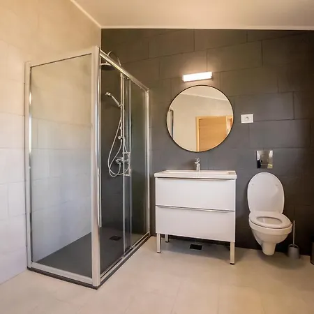 Ines - Mamaia Nord Pensiune Năvodari