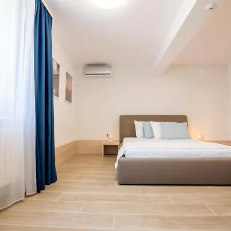 Maison d'hôtes Ines - Mamaia Nord Năvodari